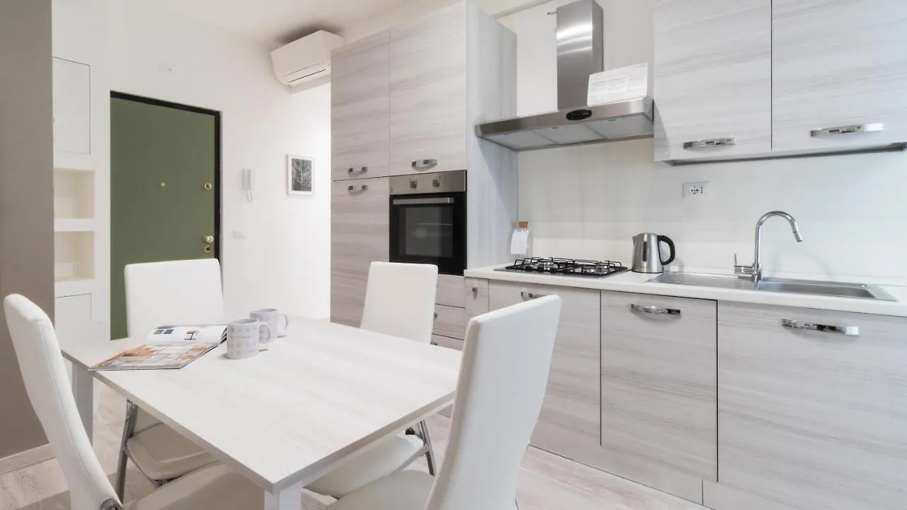 Apartment Ferienwohnung Italianway - Desenzano 22 Mailand